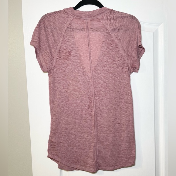 We The Free Women’s Burnout V-Neck Short Sleeve Tee in Dusty Rose - Picture 2 of 12